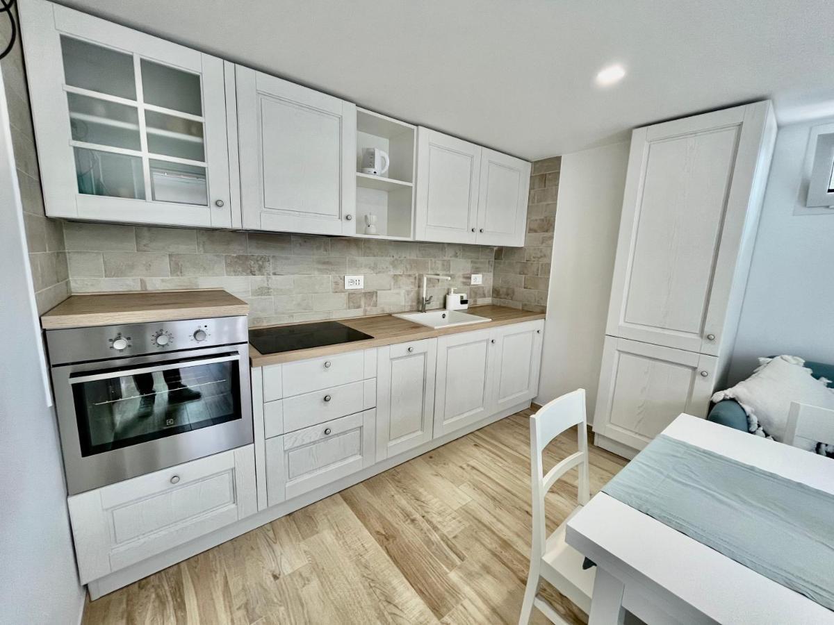 Il Bugi Apartment Giovinazzo Bagian luar foto