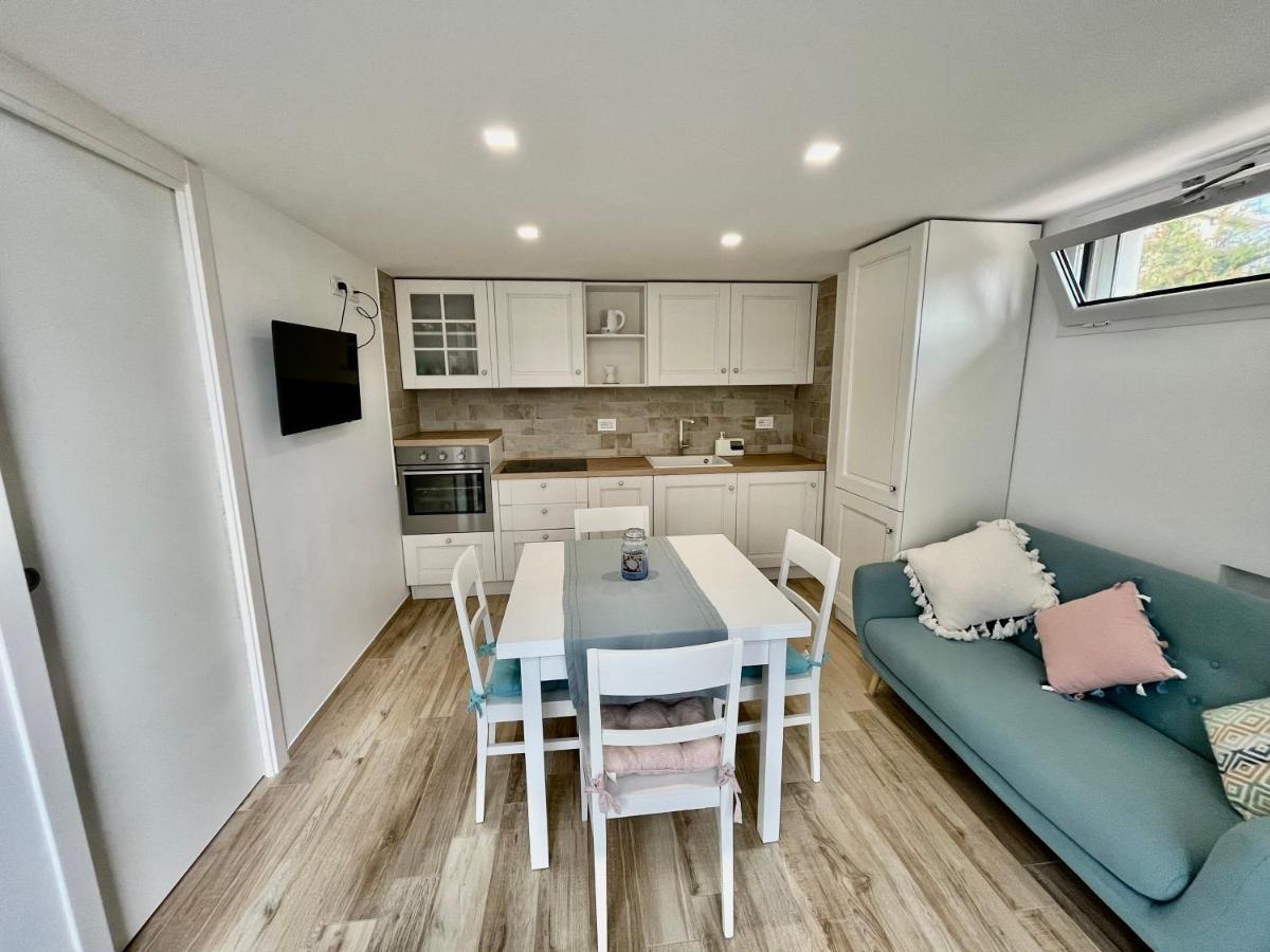Il Bugi Apartment Giovinazzo Bagian luar foto