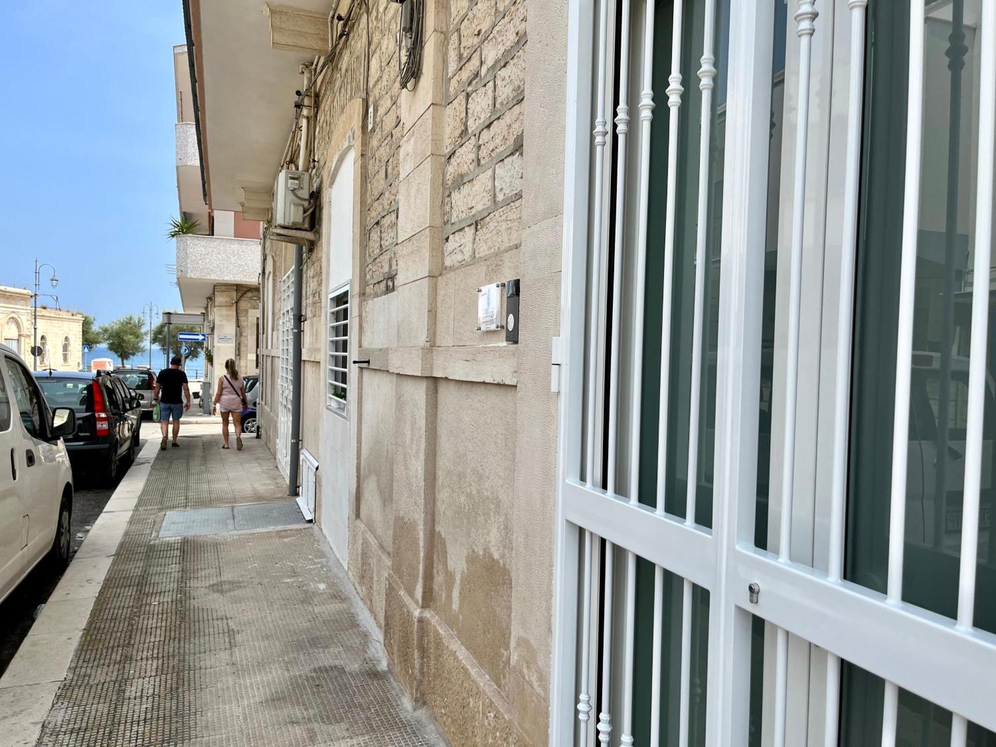 Il Bugi Apartment Giovinazzo Bagian luar foto